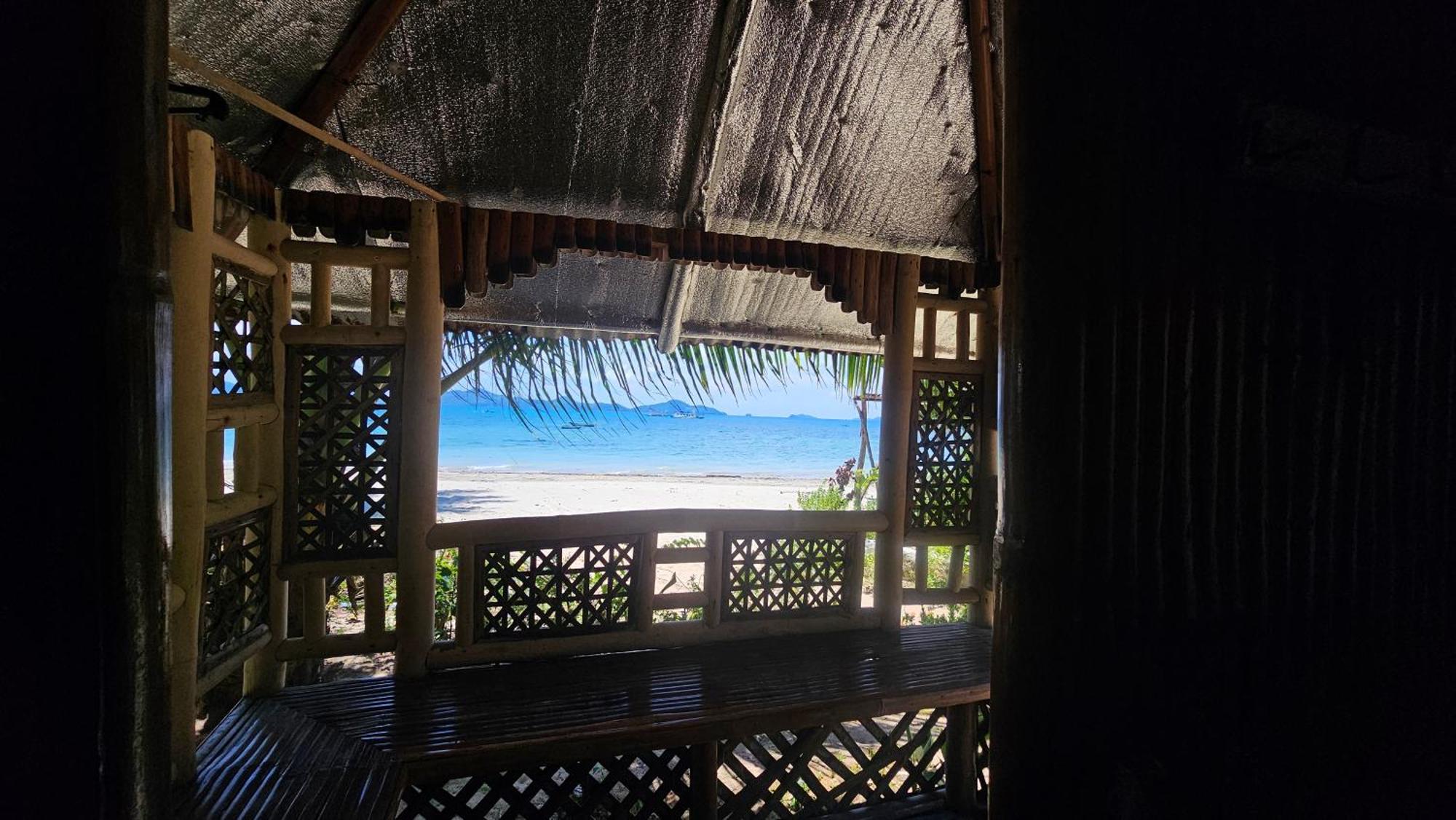 Floresitas Beach Resort El Nido Bagian luar foto