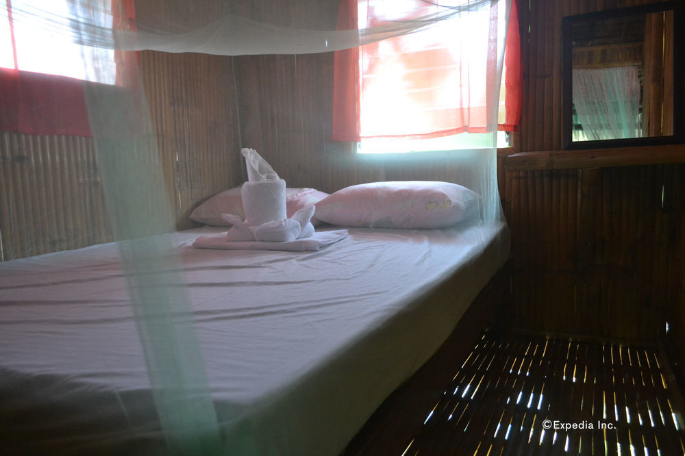 Floresitas Beach Resort El Nido Bagian luar foto